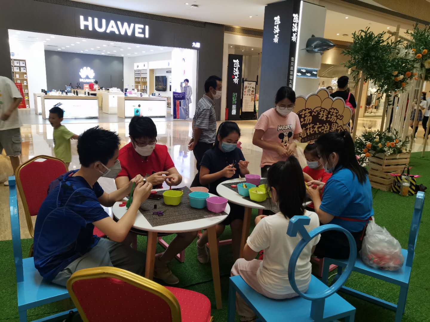 立体纸玩在厦门:六一儿童节,3场活动,涵盖保险企业,商场,科技中心